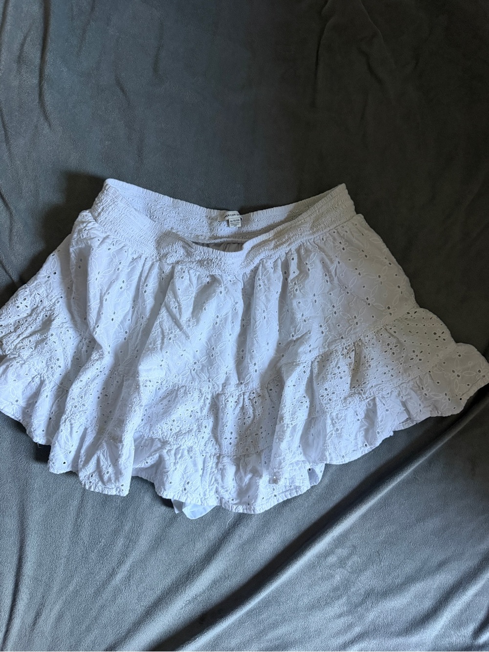 White Eyelet Ruffle Mini skort - Picture 1 of 4